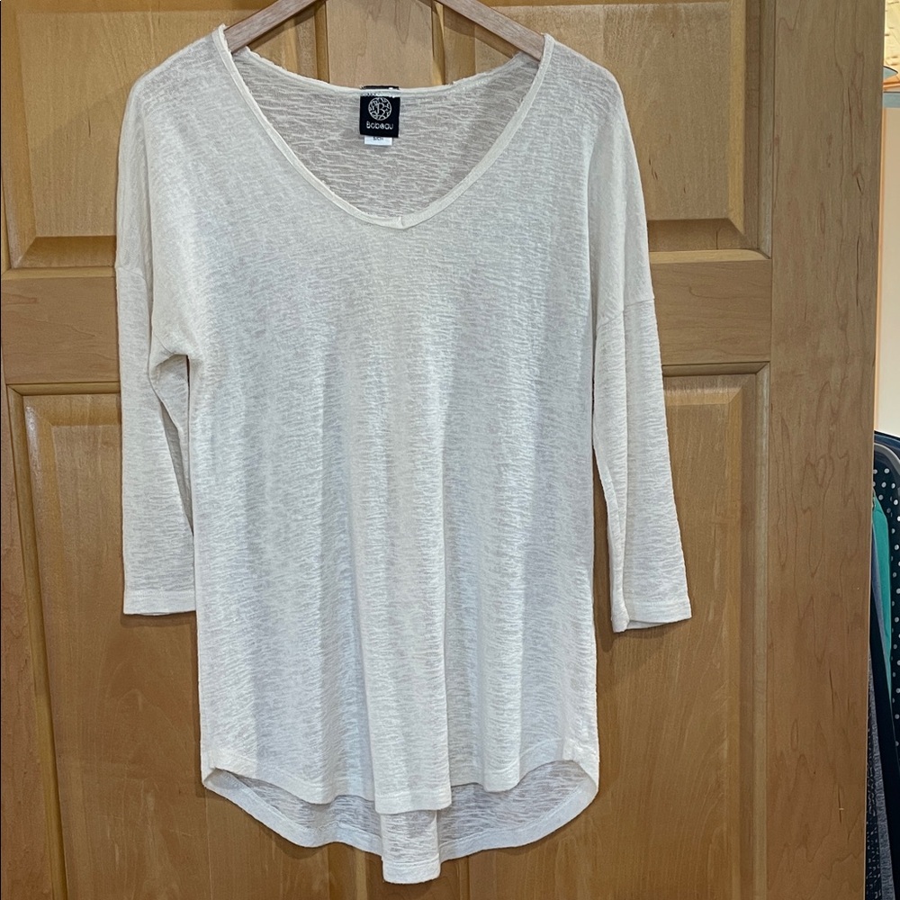 Bobeau Cream 3/4 Sleeve Top